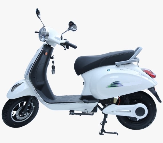 BOLT Electric Scooter Bike, 48V 30AH Battery Scooter For adult with Disk Brakes, Central Locking(Up to 70-75 Kms, Max Weight Capacity 160 Kgs)